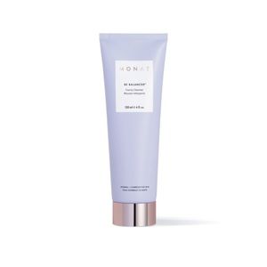 Monat Be Balanced Foamy cleanser